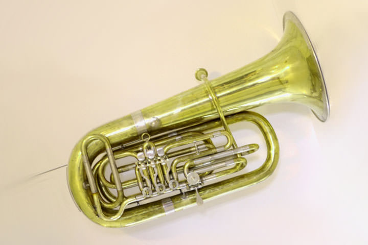 Tuba